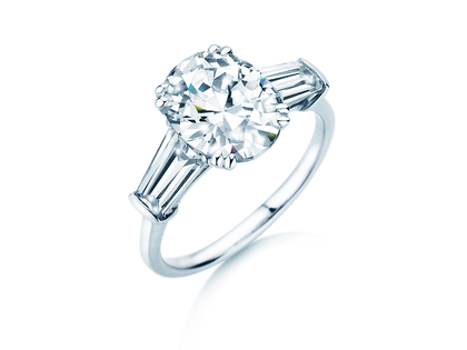 Engagement ring Oval Tapered Baguette in 14K white gold with lab-grown diamonds 0.41ct E/VS