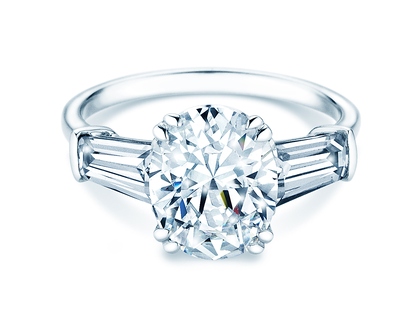 Engagement ring Oval Tapered Baguette in 14K white gold with lab-grown diamonds 0.41ct E/VS