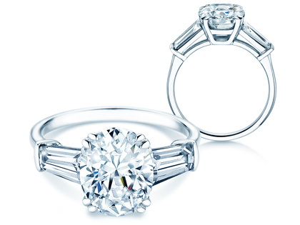 Engagement ring Oval Tapered Baguette in 14K white gold with lab-grown diamonds 0.41ct E/VS