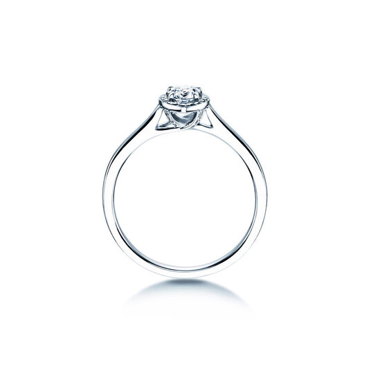 Engagement ring Pear Shape