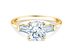 Engagement ring Brilliant Tapered Baguette  in 9K yellow gold with lab-grown diamonds 0.41ct E/VS