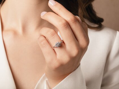 Engagement ring Brilliant Tapered Baguette  in 14K white gold with diamonds 0.41ct G/SI