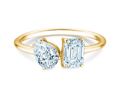 Engagement ring Toi et Moi Pear & Emerald in 9K yellow gold with lab-grown diamonds 0.30ct E/VS