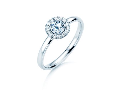 Engagement ring Flower