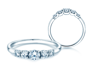 Engagement ring 5 Diamonds in platinum