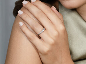 Engagement ring 9 Diamonds in rose gold