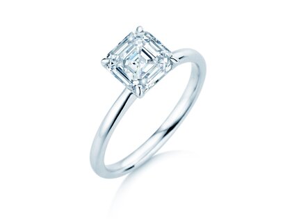 Engagement ring Asscher Cut in 9K white gold with lab-grown diamond 0.15ct E/VS