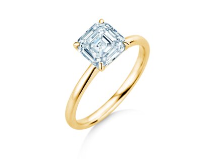 Engagement ring Asscher Cut in 9K yellow gold with lab-grown diamond 0.15ct E/VS