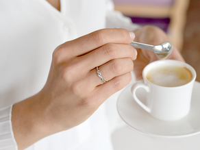 Engagement ring Vivid Petite Diamond in 14K white gold with lab-grown diamonds 0.30ct E/VS