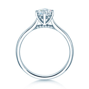 Engagement ring Classic 6 Hidden Halo