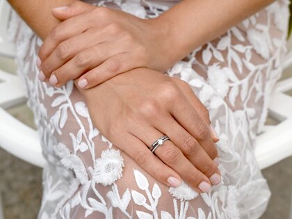 Engagement ring Grace in 18K white gold with diamonds 0.70ct G/SI
