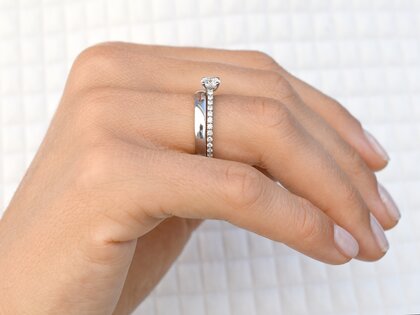 Engagement ring Pure Diamond in 18K white gold with diamonds 0.82ct G/SI
