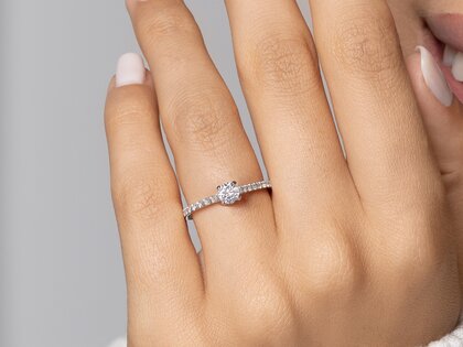 Engagement ring Pure Diamond in 18K white gold with diamonds 0.62ct G/SI