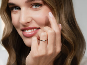 Engagement ring Classic 4 in 9K rosé gold with diamond 0.25ct H/SI