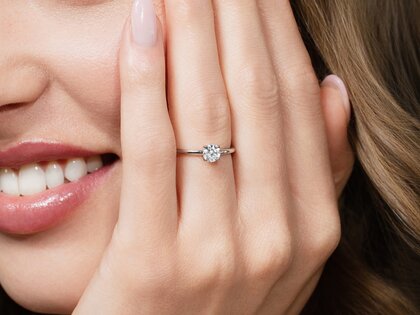 Engagement ring Classic 4 in 14K white gold with diamond 0.50ct H/SI