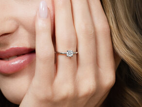Engagement ring Classic 4 in 18K rosé gold with diamond 0.60ct H/SI