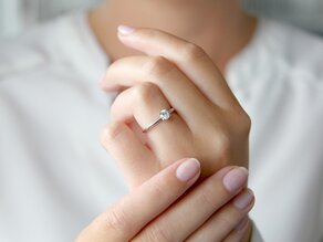 Engagement ring Classic 4 in 14K white gold with diamond 0.40ct H/SI