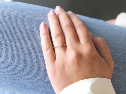 Engagement ring Classic 4 in 9K rosé gold with diamond 0.25ct H/SI