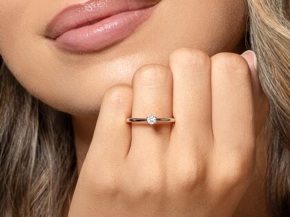 Engagement ring Classic 6 in 14K rosé gold with diamond 0.15ct G/SI