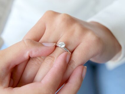 Engagement ring Classic 6 in 14K white gold with diamond 0.75ct H/SI