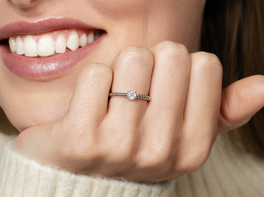 Engagement ring Classic Beads in 9K rosé gold with diamond 0.25ct