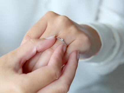 Engagement ring Classic Beads in silver 925/- with diamond 0.05ct G/SI