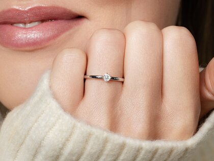 Engagement ring Compass in 14K rosé gold with diamond 0.15ct G/SI