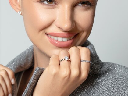 Engagement ring Compass in 18K yellow gold with diamond 0.50ct G/SI
