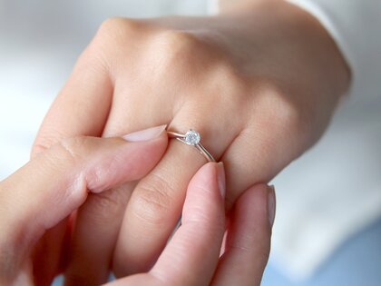 Engagement ring Delight in 14K white gold with diamond 0.30ct H/SI