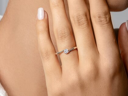 Engagement ring Devotion in 14K white gold with diamond 0.20ct H/SI