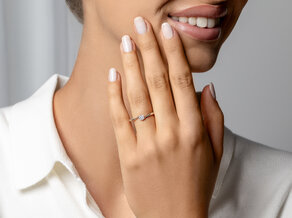 Engagement ring Devotion in 14K white gold with diamond 0.20ct D/IF