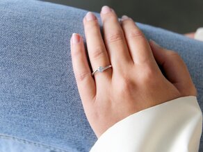 Engagement ring Devotion in 14K white gold with diamond 0.50ct H/SI
