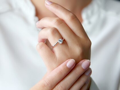 Engagement ring Devotion in 14K white gold with diamond 0.75ct H/SI