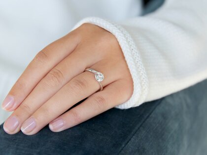 Engagement ring Devotion in 18K white gold with diamond 1.00ct H/SI