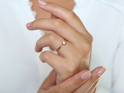 Engagement ring Devotion in 18K rosé gold with diamond 0.10ct G/SI