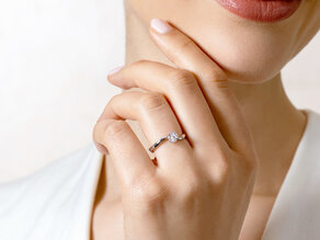 Engagement ring Devour in 14K white gold with lab-grown diamond 0.50ct D/IF