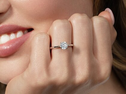Engagement ring Heaven 4 in 9K yellow gold with diamond 1.00ct H/SI