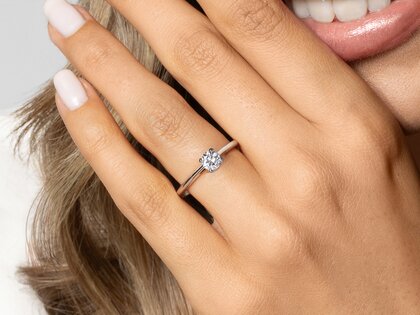 Engagement ring Heaven 4 in platinum 950/- with diamond 0.50ct H/SI