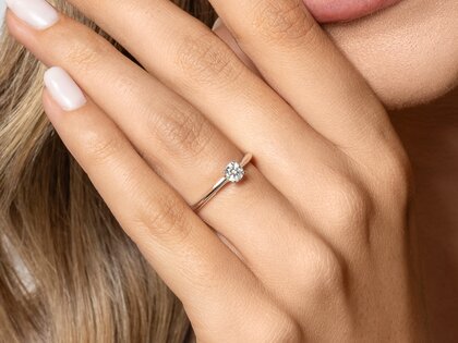 Engagement ring Heaven 4 in 9K white gold with diamond 0.25ct H/SI