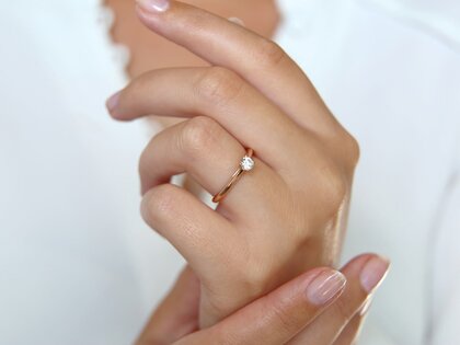 Engagement ring Heaven 4 in rose gold