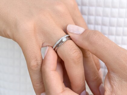 Engagement ring Heaven 4 in platinum 950/- with diamond 0.50ct H/SI