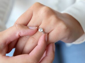 Engagement ring Heaven 6 in 9K white gold with lab-grown diamond 0.75ct E/VS