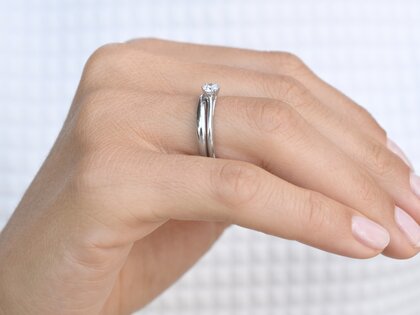 Engagement ring Heaven 6 in 18K white gold with diamond 0.30ct G/SI