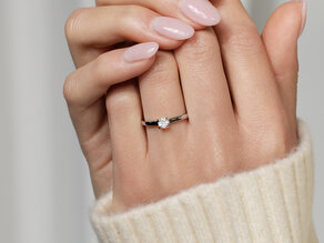 Engagement ring Modern in 14K white gold with diamond 0.30ct H/SI