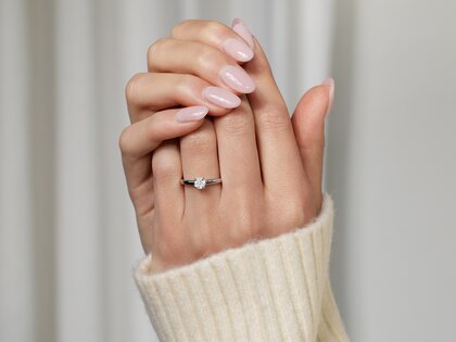 Engagement ring Modern in 14K white gold with diamond 0.50ct H/SI