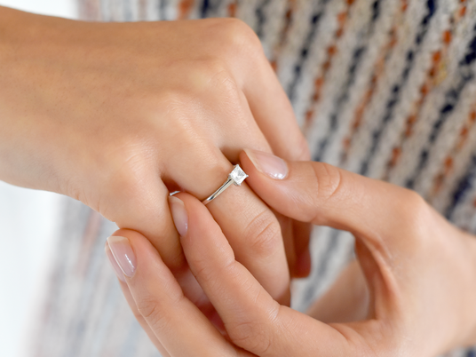 Engagement ring Princess in silver