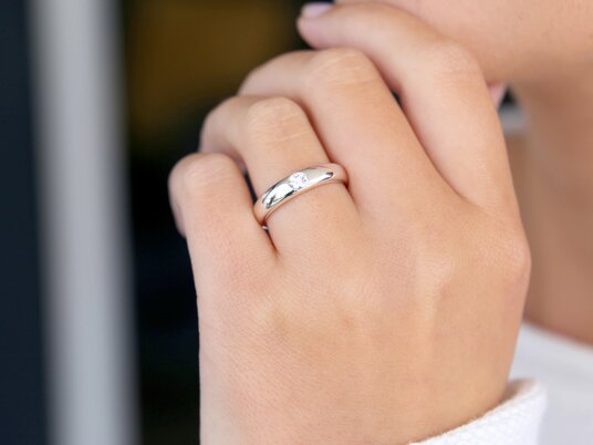 Engagement ring Promise