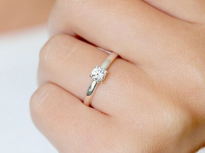 Engagement ring Pure in 14K yellow gold with diamond 0.30ct G/SI