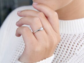 Engagement ring Romance in 14K white gold with diamond 0.50ct H/SI