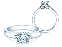 Engagement ring Romance